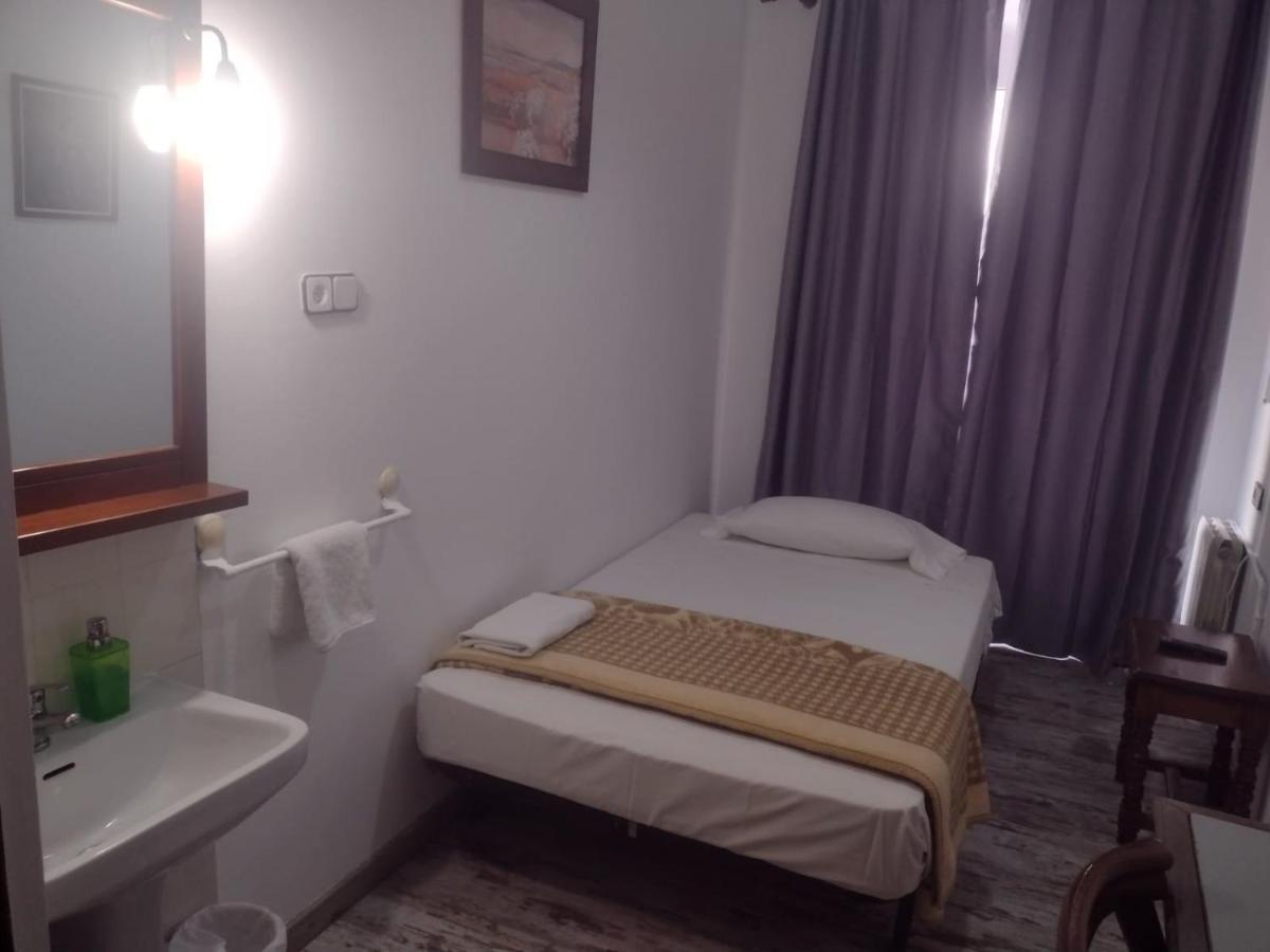 Pension San Isidro مدريد المظهر الخارجي الصورة